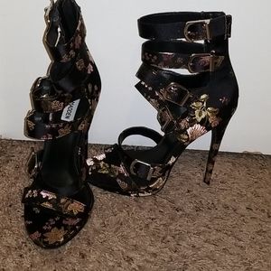 Steve Madden stilettos